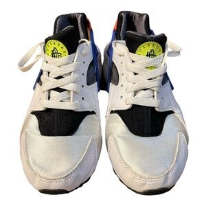 Nike Huarache Run GS DQ0975-100 White Bright Crimson Kids Boys Size 6Y